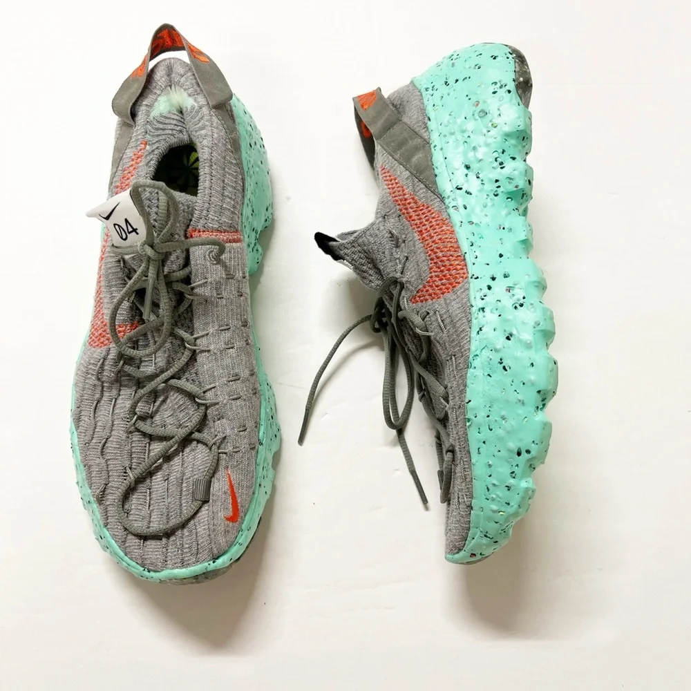 Nike Mens Gray Space Hippie 04 Green Glow Lace Up Recycled Sole Sneaker Size 10
